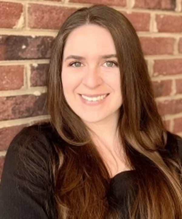 Portrait of Dr. Maddy Cline, Physical Therapist at Simply Physio