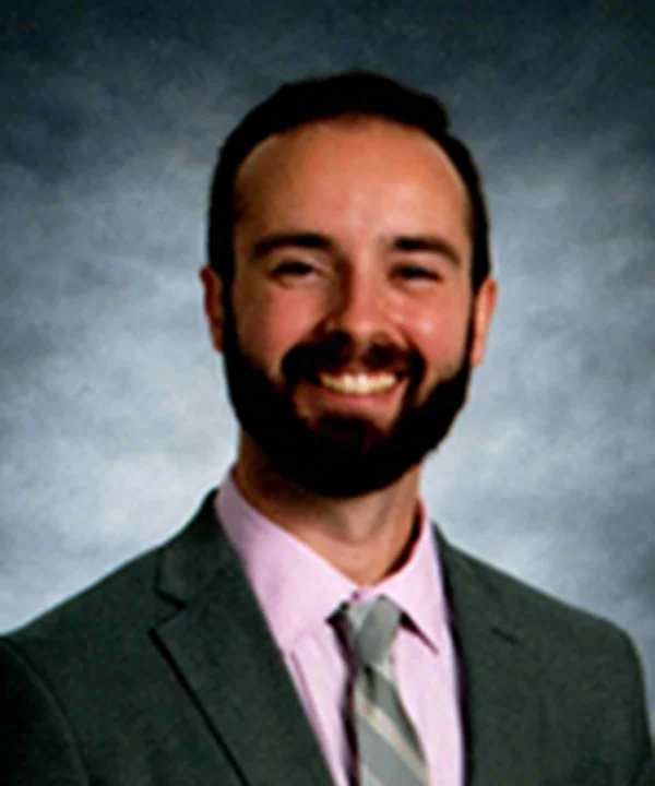 Portrait of Dr. Robby McCarty, Physical Therapist at Simply Physio